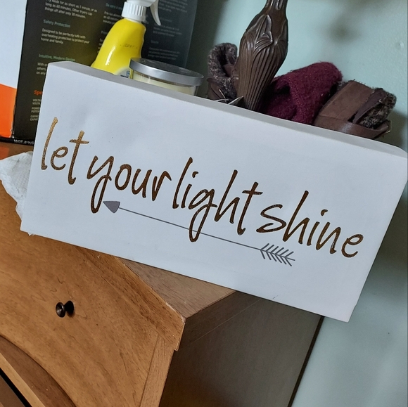 Let Your Light Shine ✨️ 💛 - Picture 3 of 7